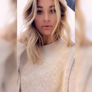 Meet your Posher, Dani